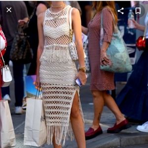 Zara Nwt Sleeveless top with a round neckline. Fringed hem.